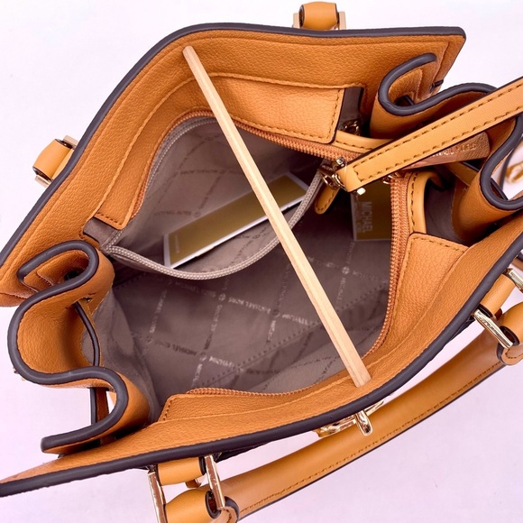 MICHAEL KORS Hamilton Small Satchel Crossbody - Picture 5 of 8